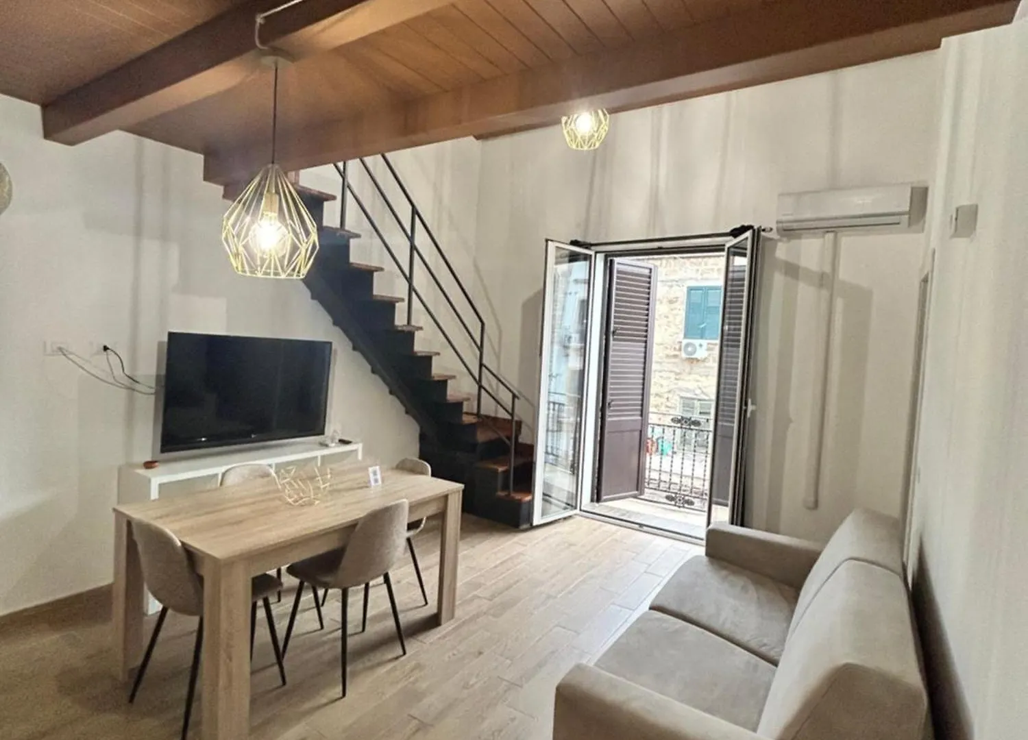 Ballaro Suite Apartment Palermo 0*,