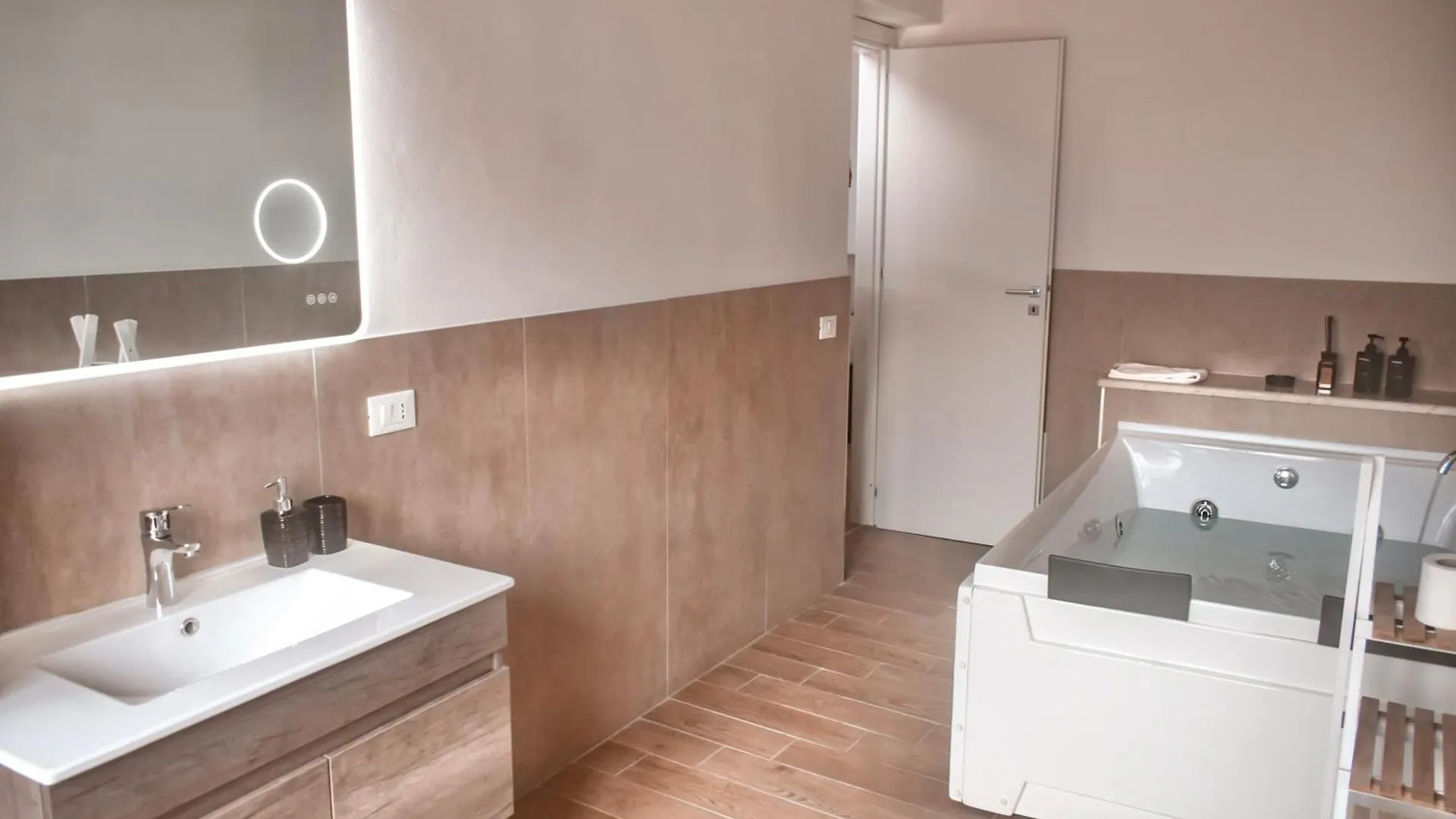 Ballaro Suite Apartment Palermo 0*,